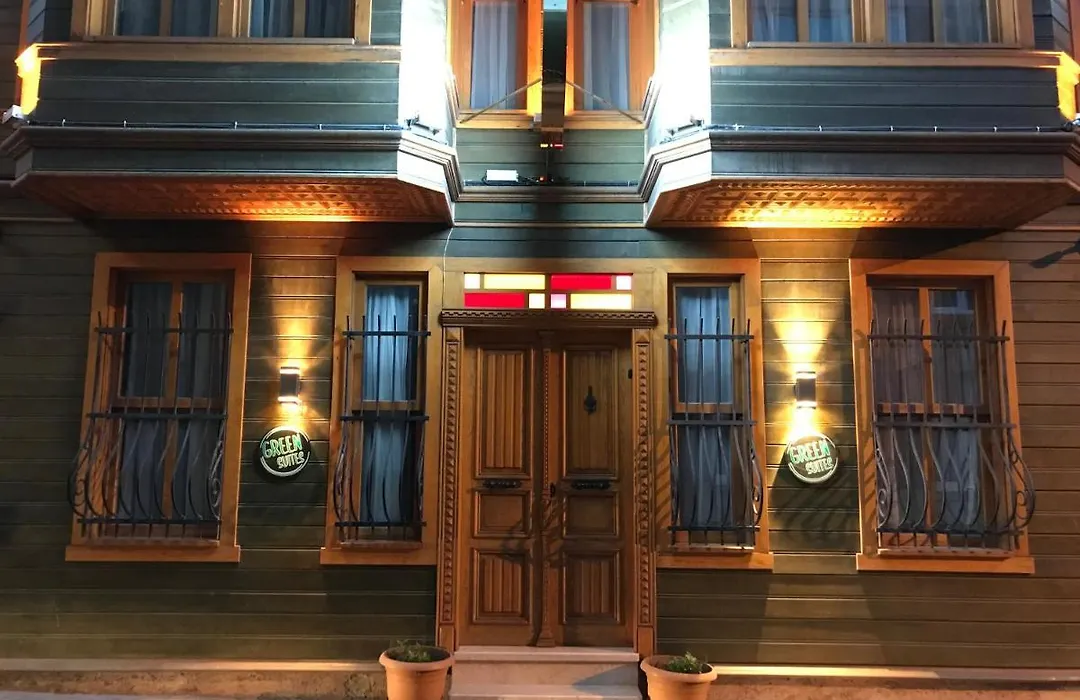 Green Mansion-1