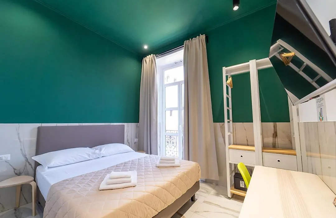 P.C. Boutique Medina H. Napoli Centro, By Clapa Group-1