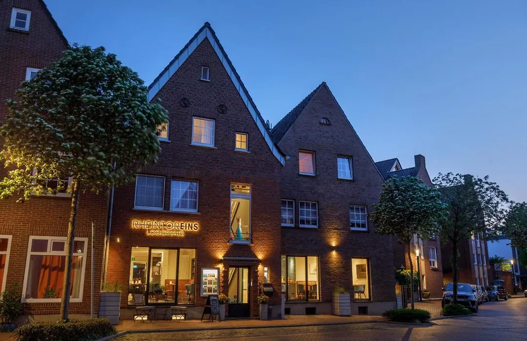 Logierhaus RheintorEins-1