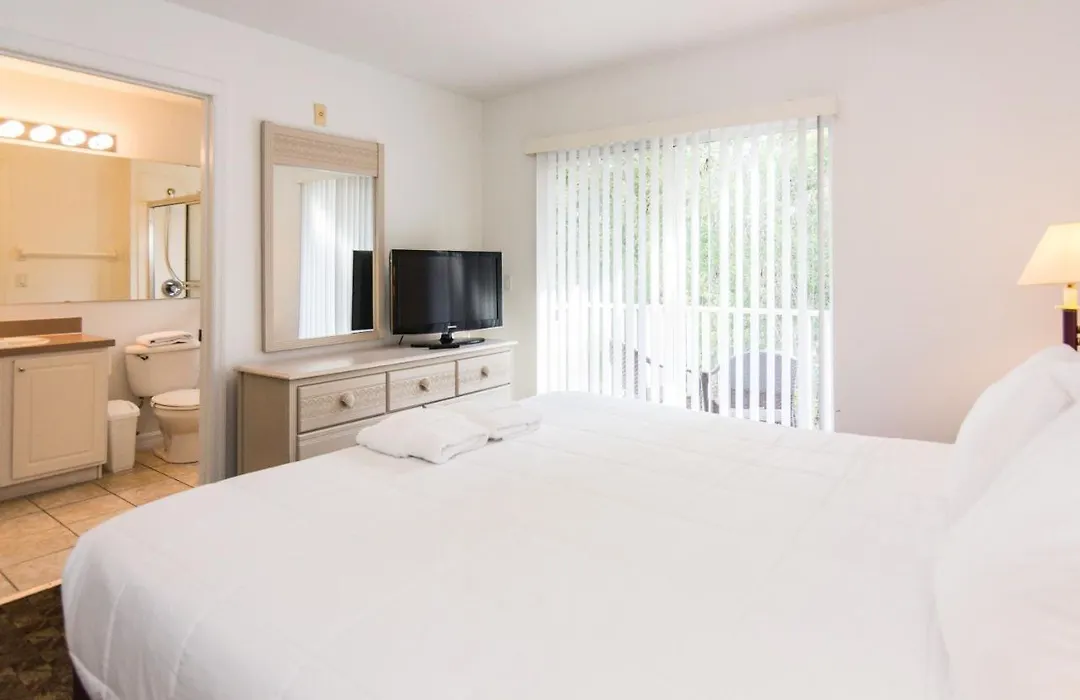 Breeze Vacation Townhome At Lake Berkley Resort-1