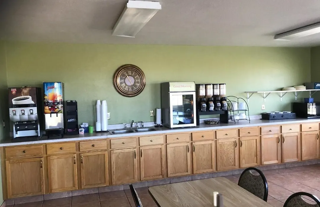 Americas Best Value Inn Kadoka-1