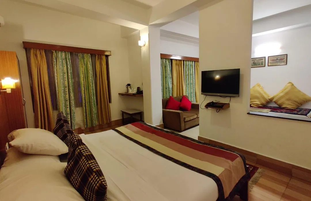 Hotel Tarayana-1