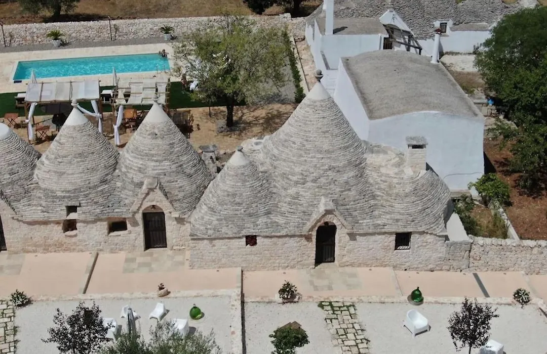 I Trulli Del Fauno-1