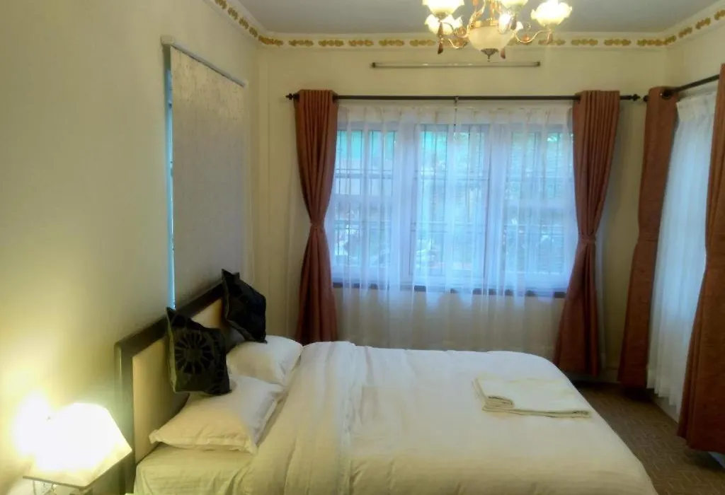 Hidden Leaf Bed & Breakfast-1