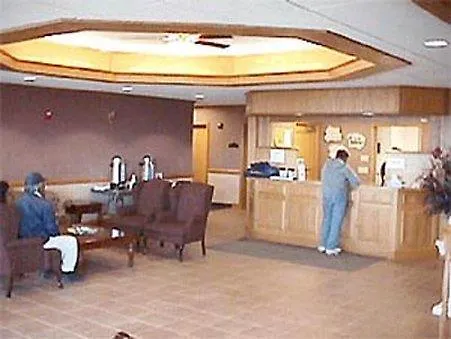 Aurora Inn And Executive Suites-1