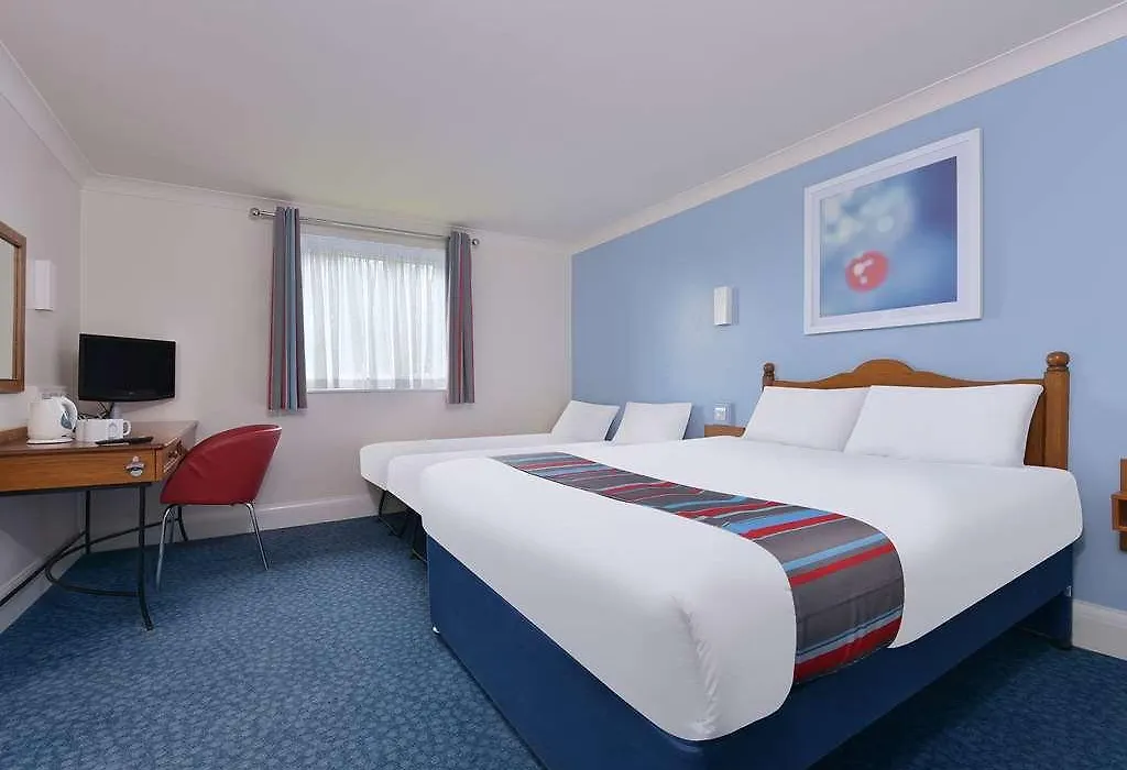 Travelodge Beaconsfield Central-1