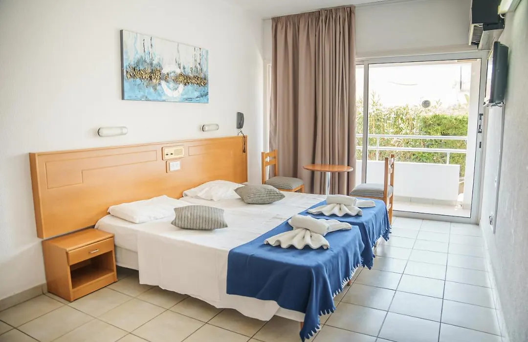Cornelia Hotel-1