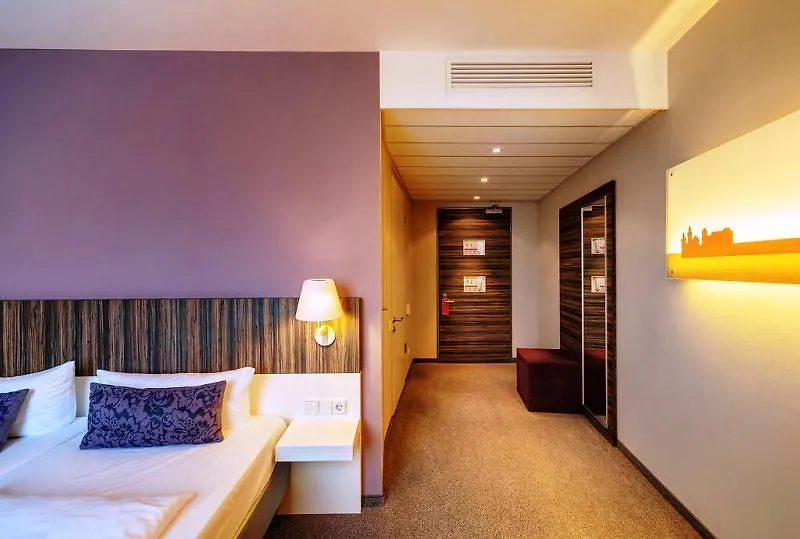 Acomhotel Nuernberg-1