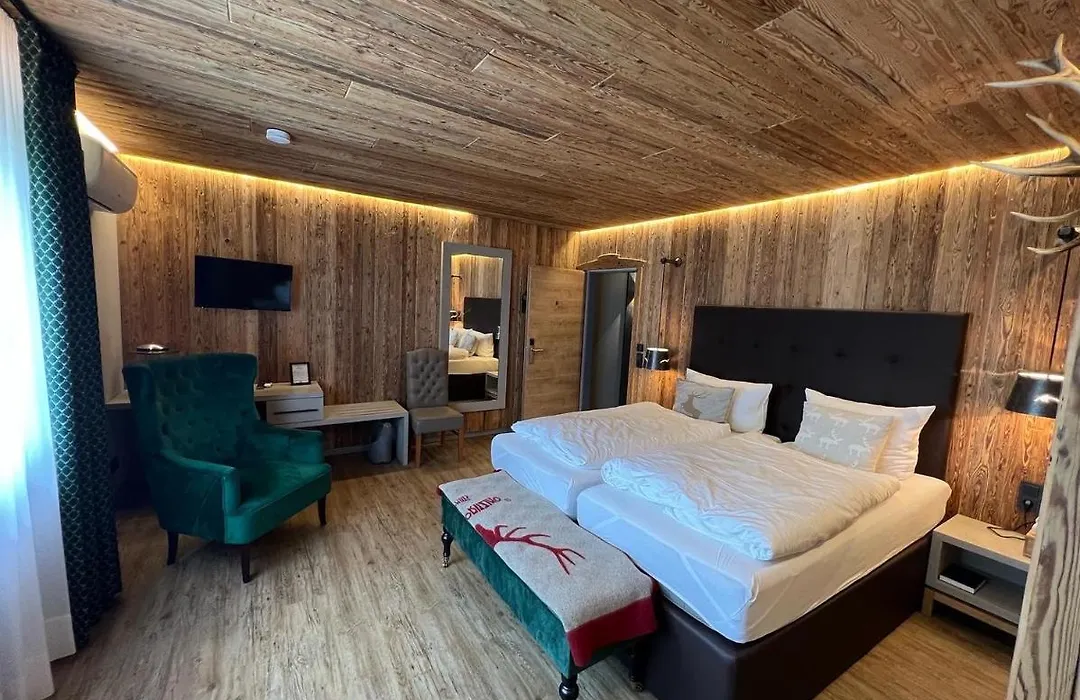 Das kleine Landhotel-1