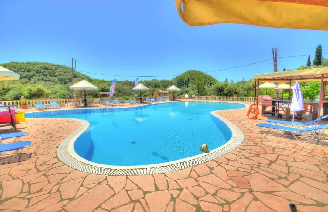 Filoxenia Studios And Mermaid Pool-1