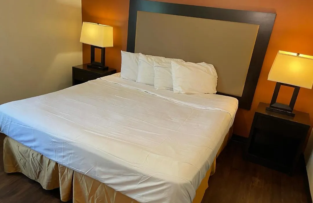 Tourist Inn-1