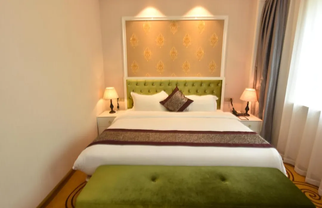 Hong Van Grand Hotel-1