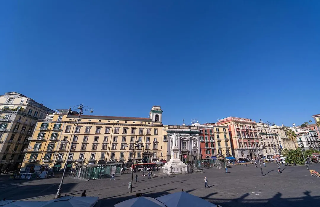 P.C. Boutique H. De Gasperi, Napoli Centro, By Clapa Group-1