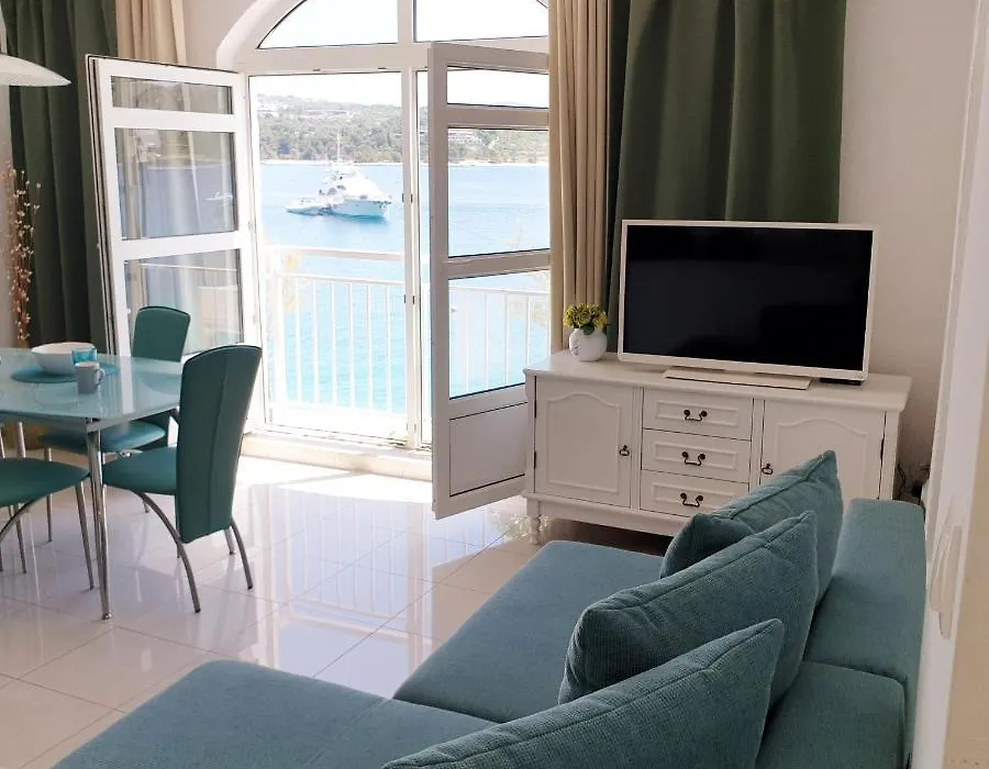 Aparthotel Marina-1