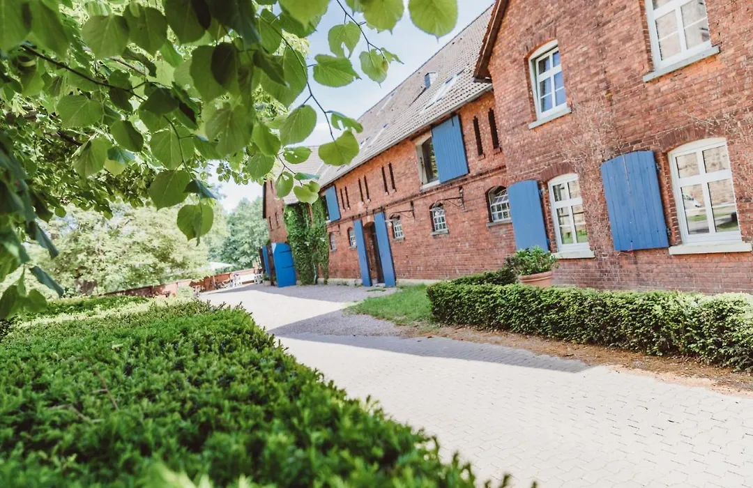 Hotel am Kloster - Domäne Möllenbeck-1