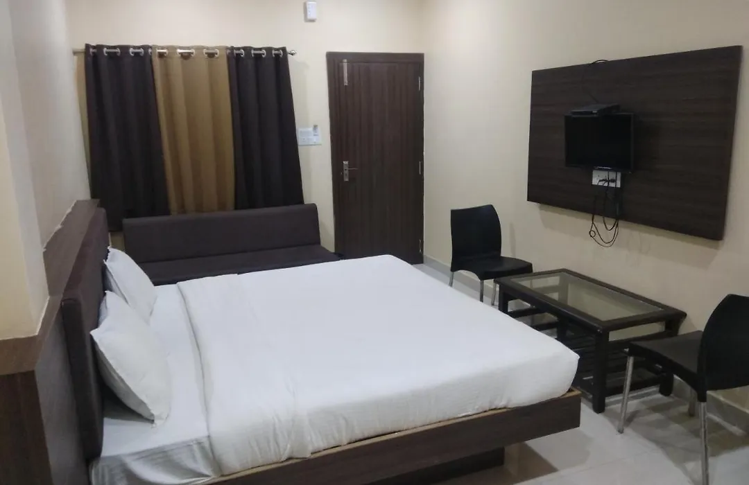 Hotel Smr Palace-1
