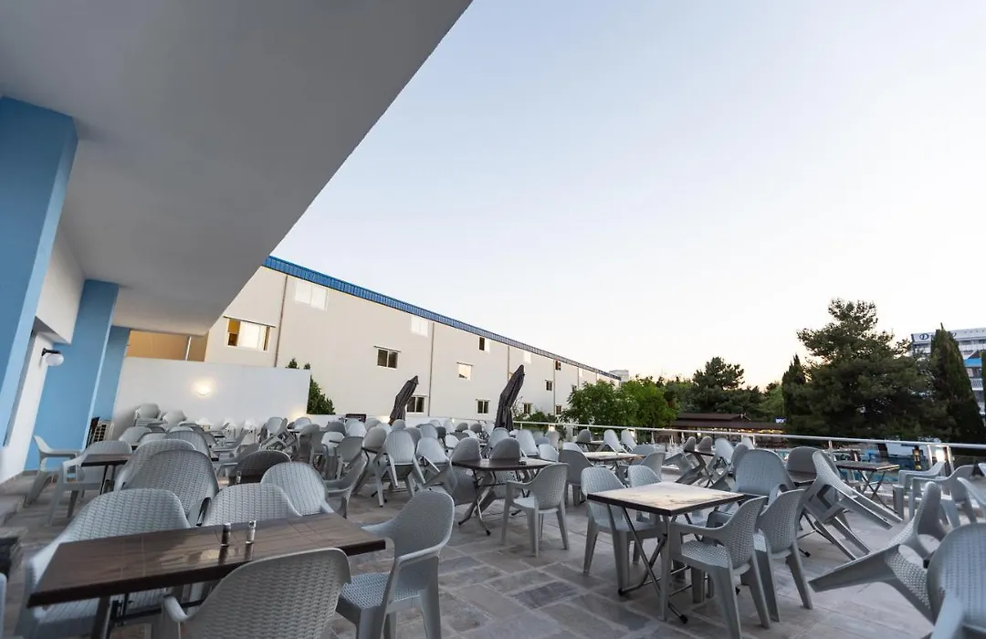 Hotel Azurro-1