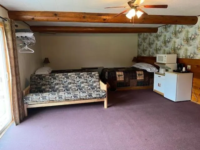Spring Creek Inn-1