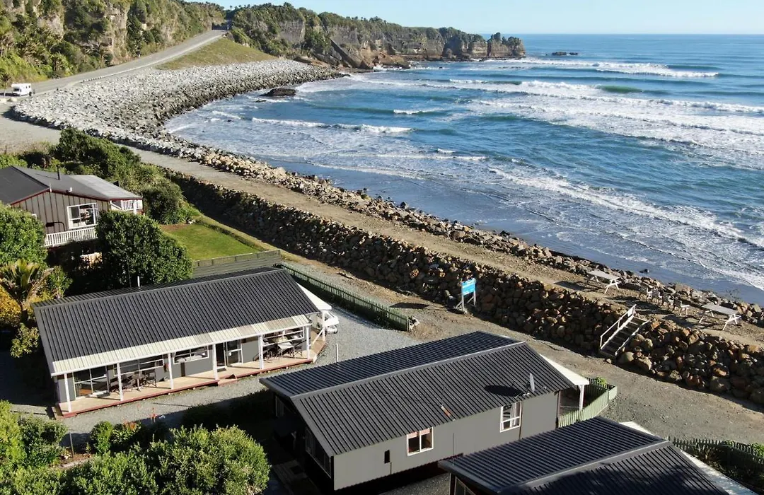 Punakaiki Beachfront Motels-1