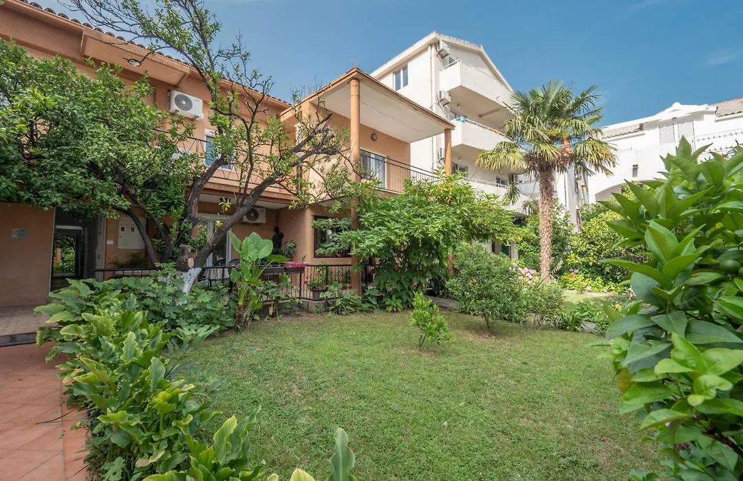 Casa Di Fratelli-1