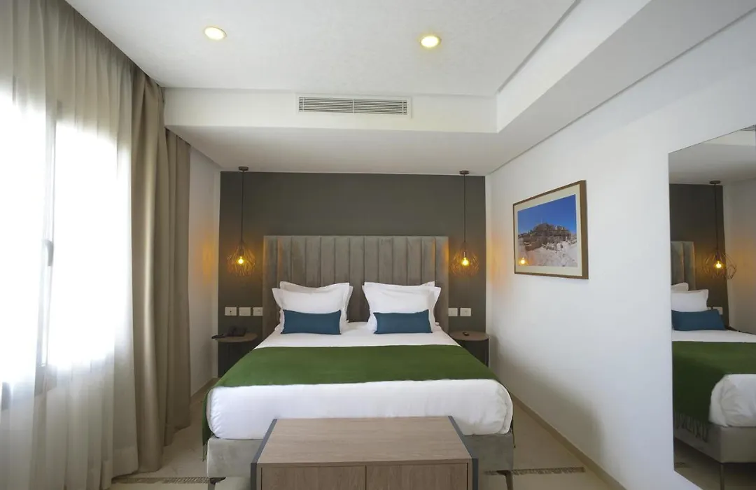 Maia Hotel Suites-1