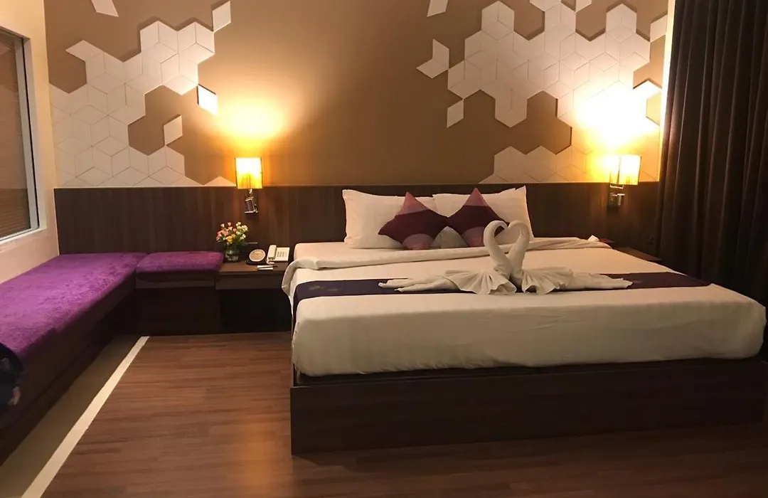Paradiso Boutique Suites-1