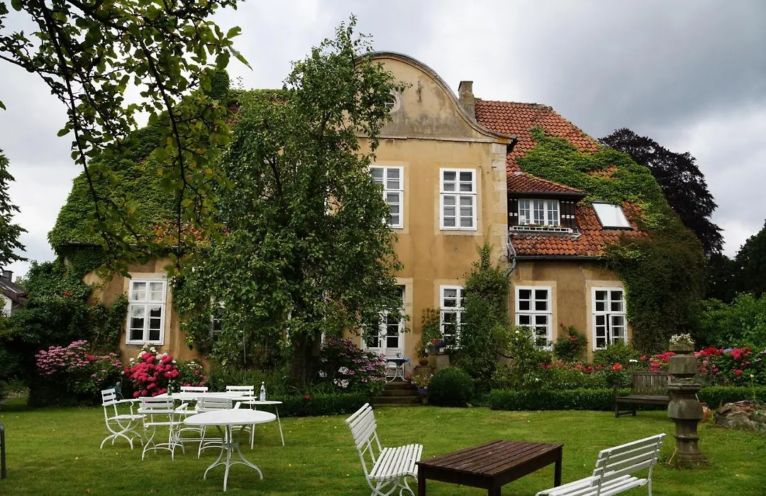Haus Kroneck-Salis Gästeappartement-1
