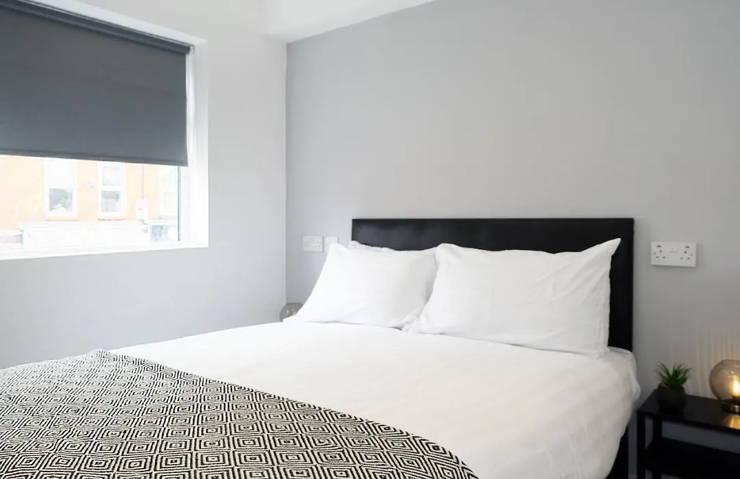 The Kop End Hotel By Serviced Living Liverpool-1