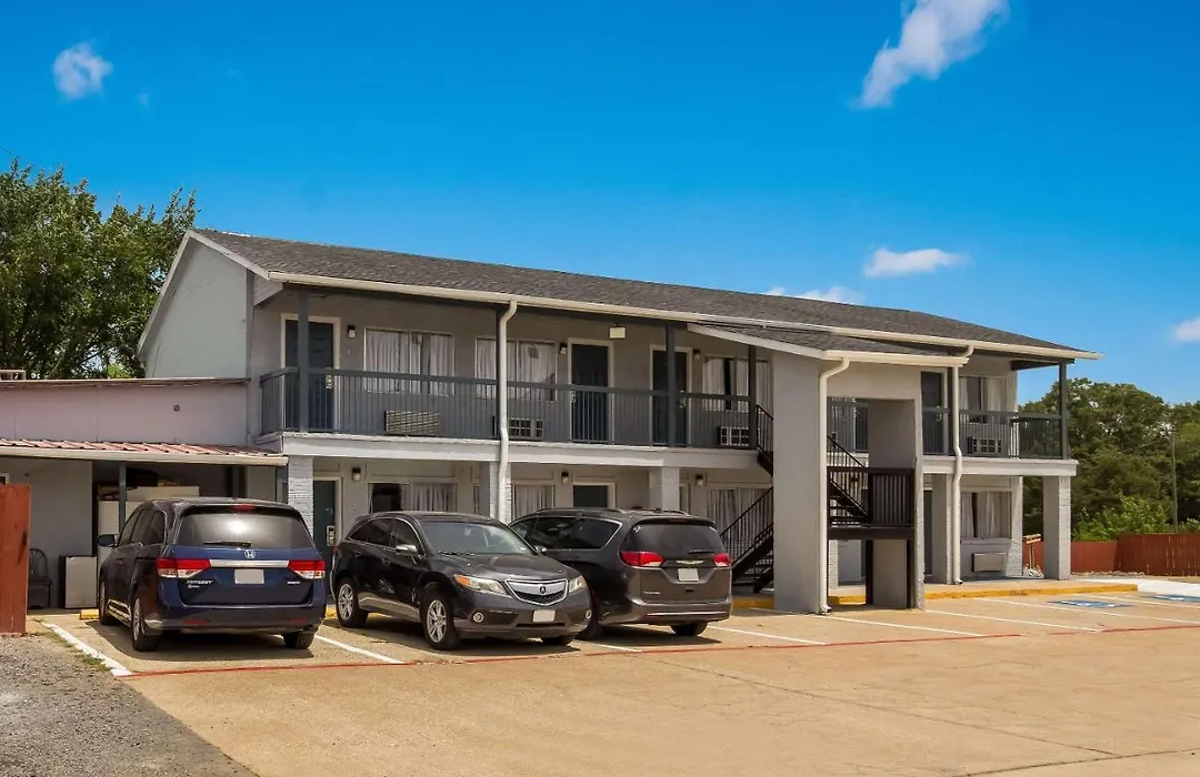 Quality Inn Madisonville-1