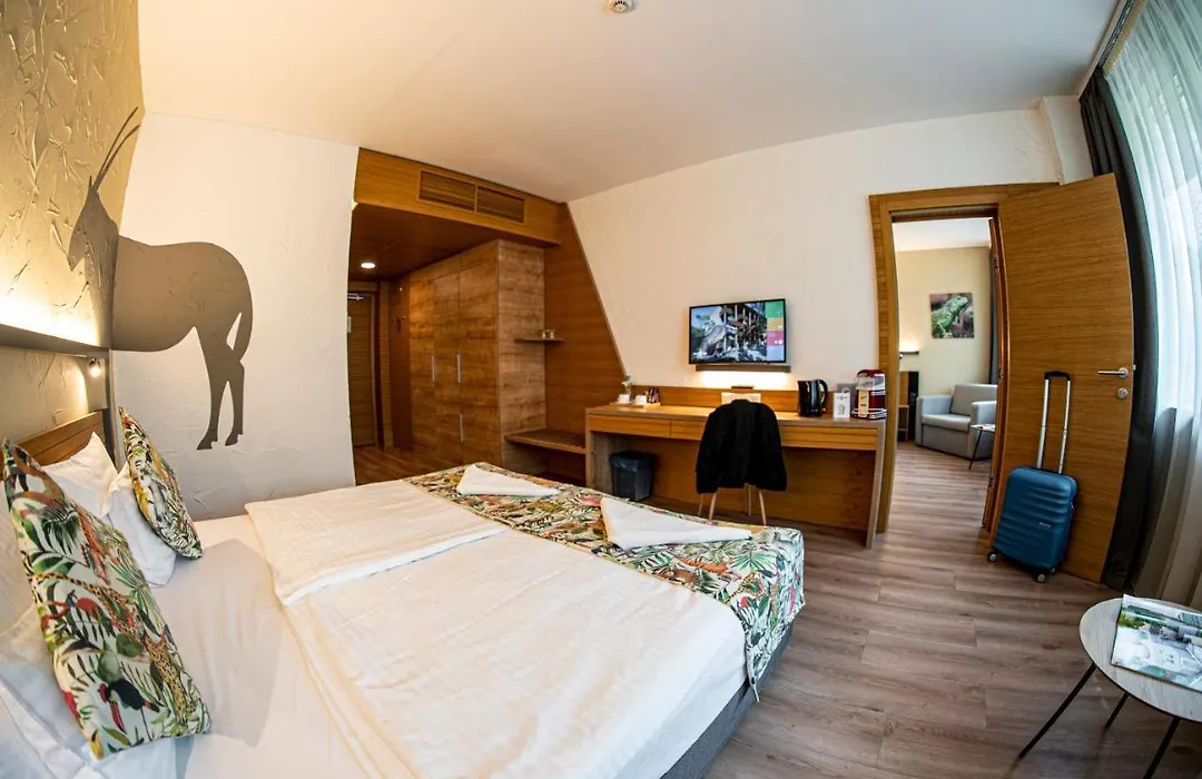 Pangea Hotel-1