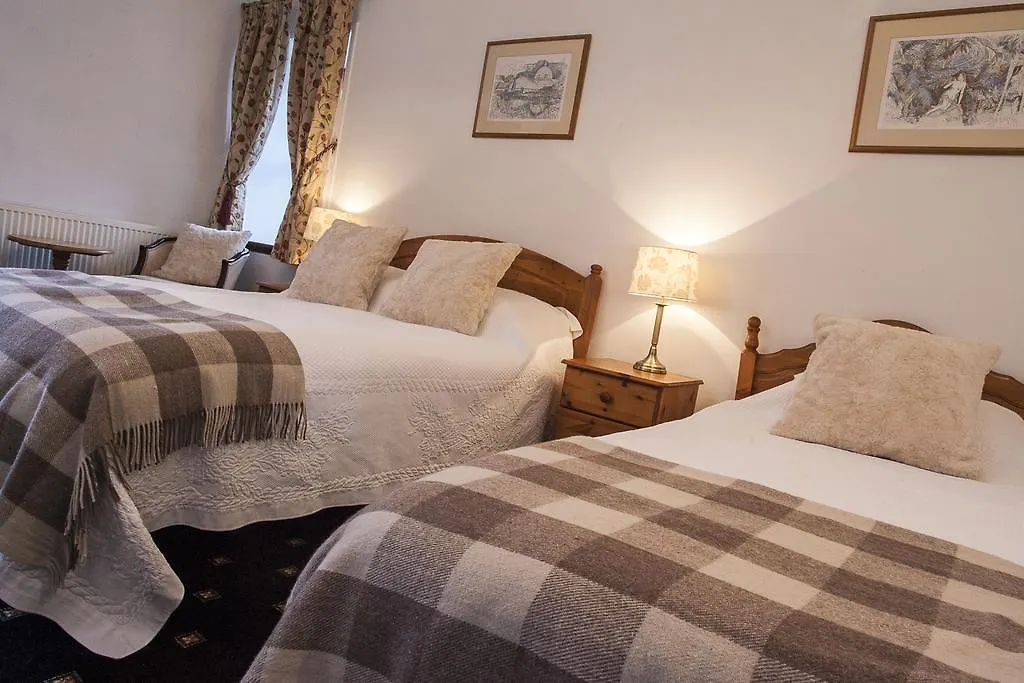 Poolewe Hotel-1