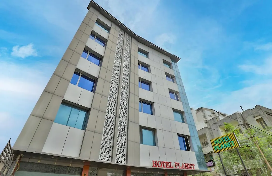 Hotel Planet-1