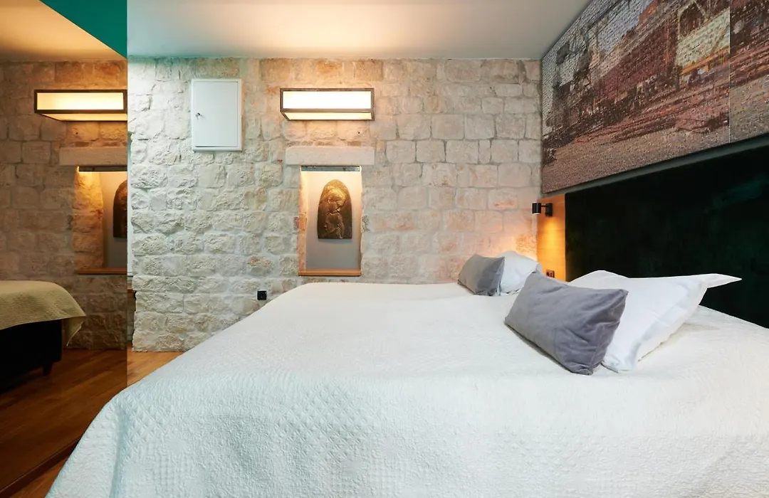 Domus Maritima-1