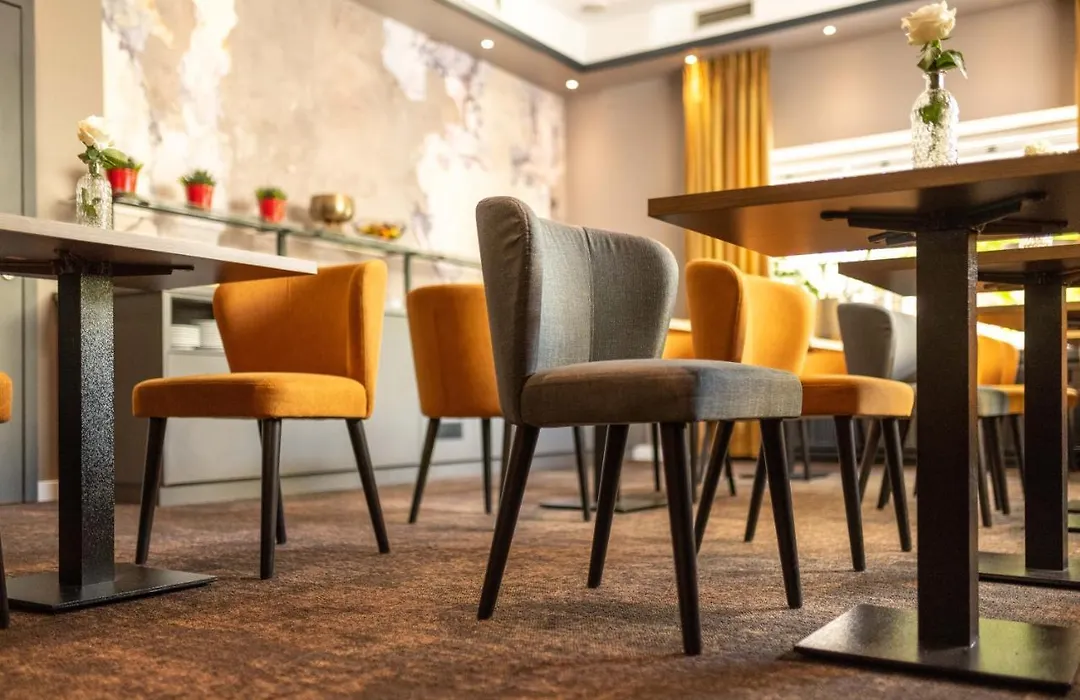 Hotel Rheinischer Hof-1