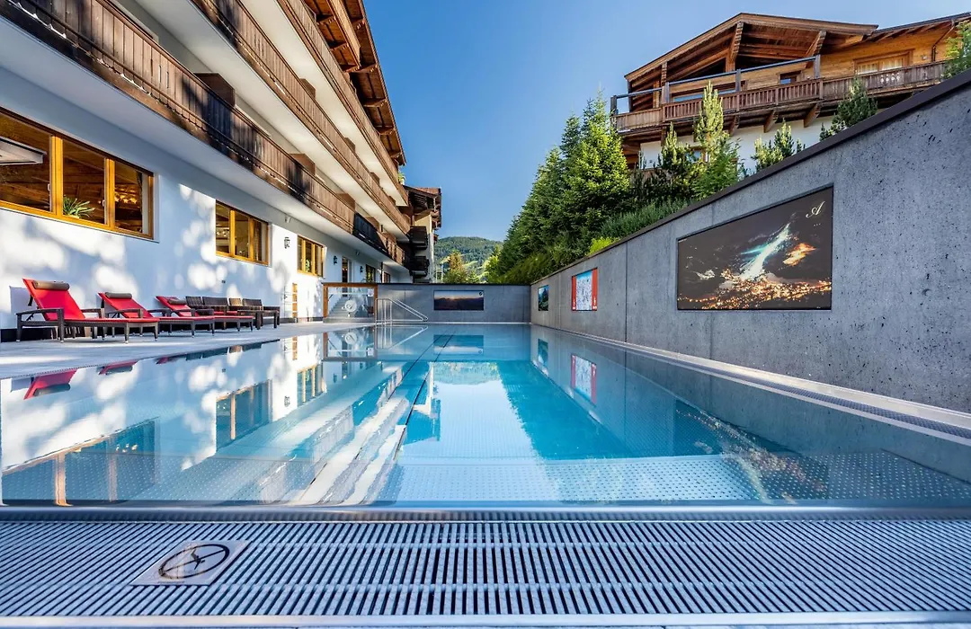 Lifthotel-1