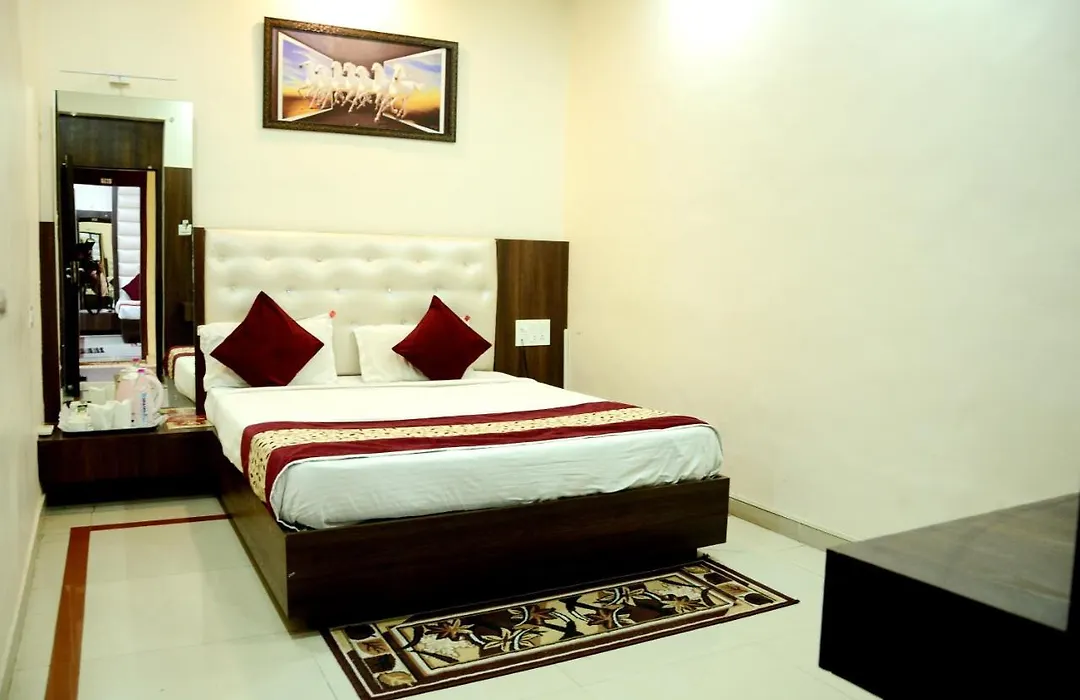 Hotel Hari Palace-1