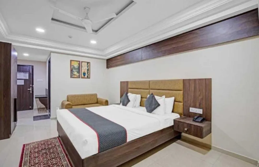 Alba Premier, Ahmedabad-1