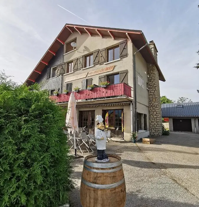 Hotel Au Feu De Bois-1