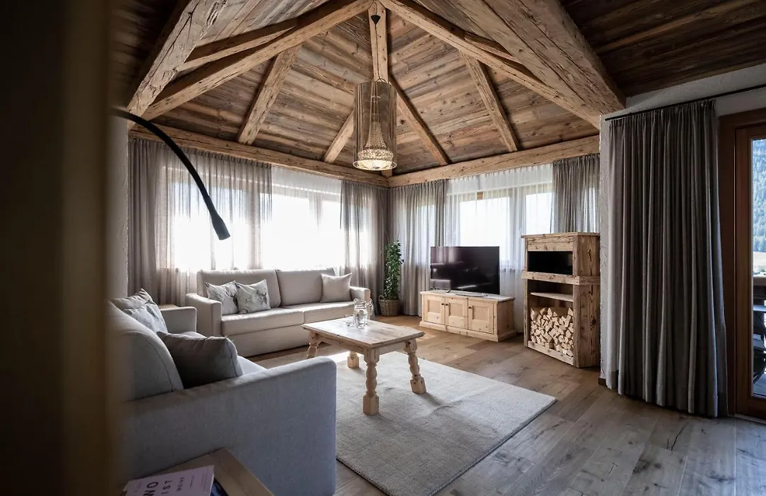 Residence Cesa Sassela-1
