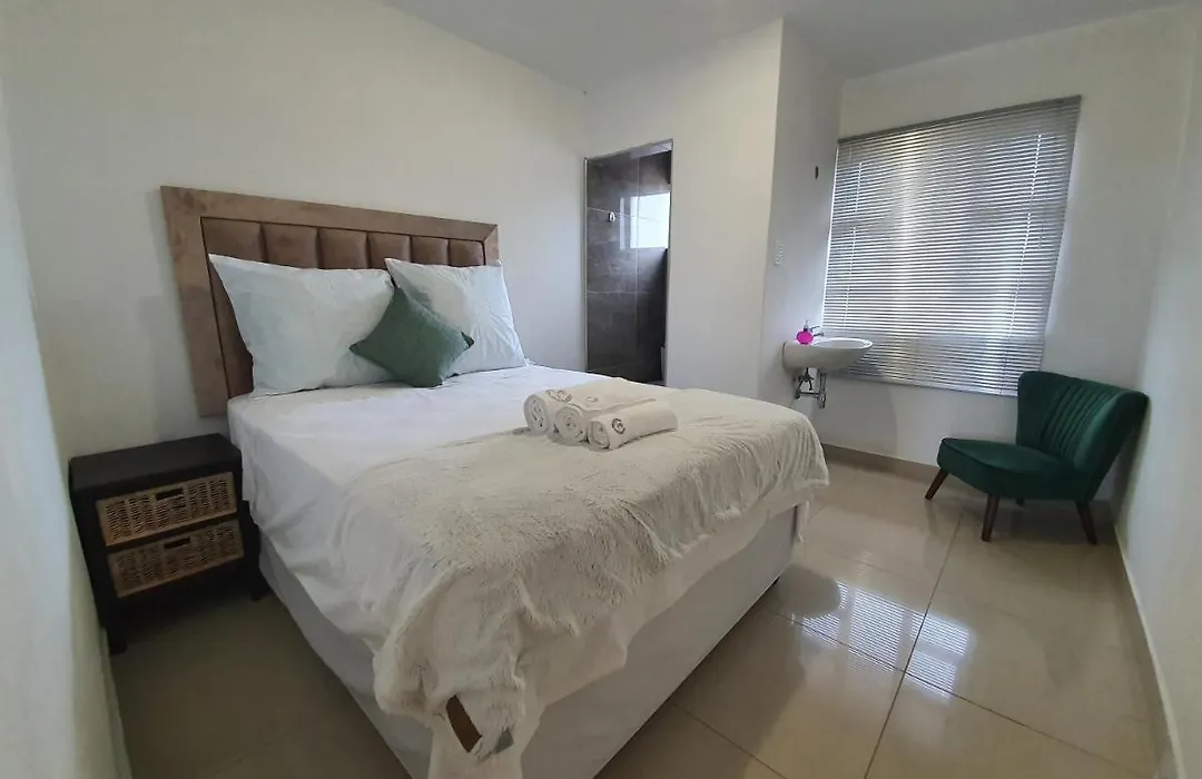 Bf Dlamini Guest House-1