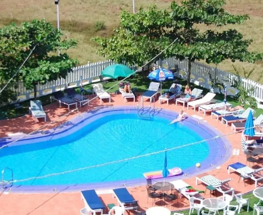 Palmarinha De Goa-1