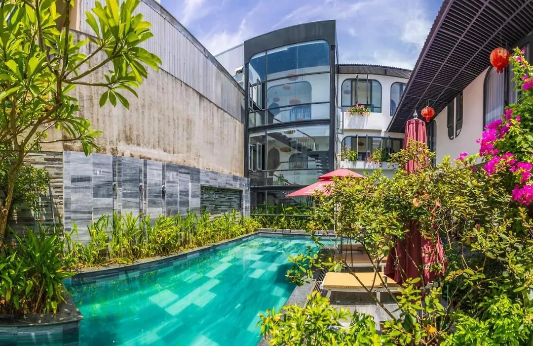 Life Boutique Hotel-1