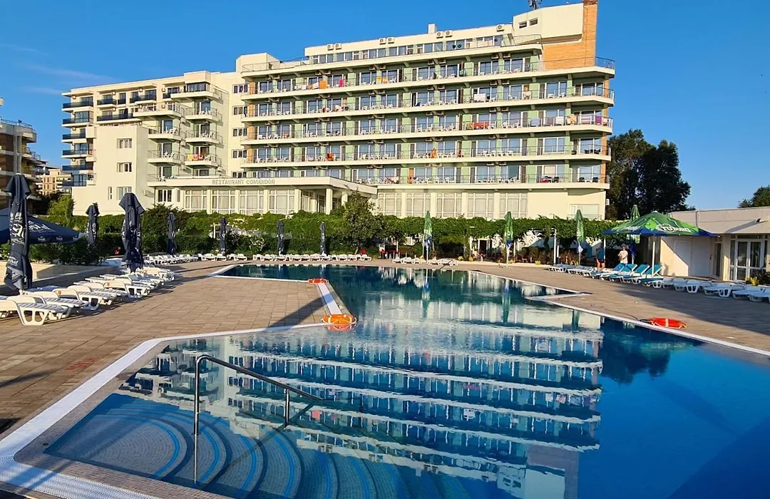 Hotel Comandor-1