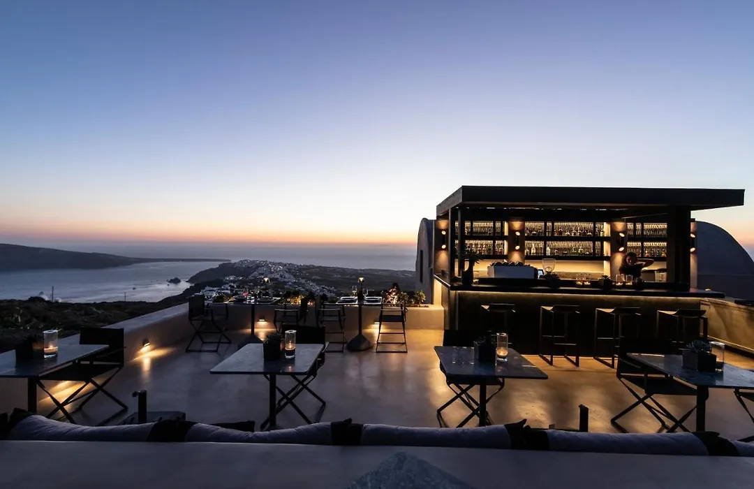 Nimbus Santorini-1