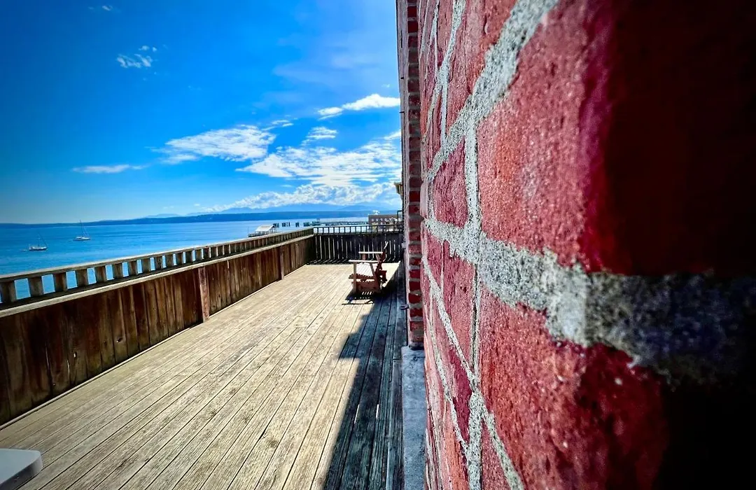 The Monarch Hotel-1
