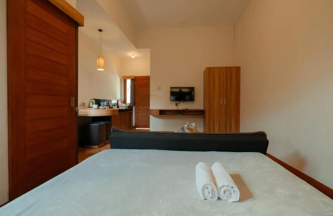 Andewi Guest House Denpasar RedPartner-1