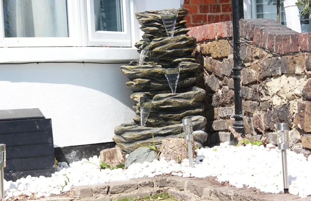 Wns Southend-On-Sea-1