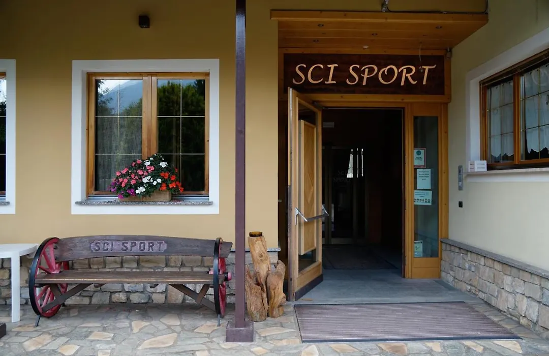 Sci Sport Rooms & Suites-1