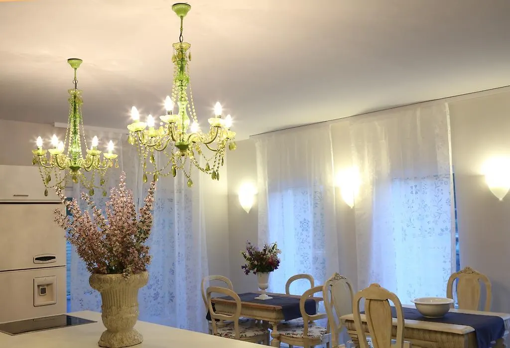 Pastel Guesthouse-1