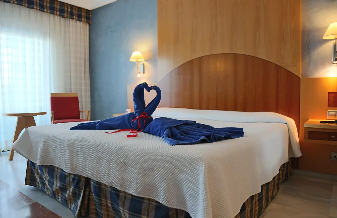 R2 Hotel Pajara Beach-1